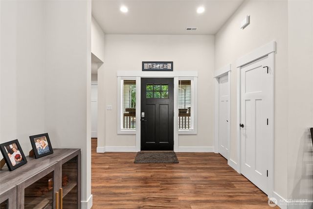 409 Ofarrell Cutoff Road E, Bonney Lake, WA 98391