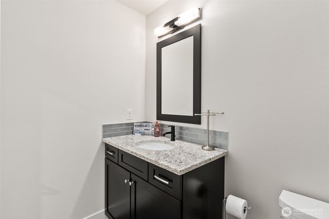 409 Ofarrell Cutoff Road E, Bonney Lake, WA 98391