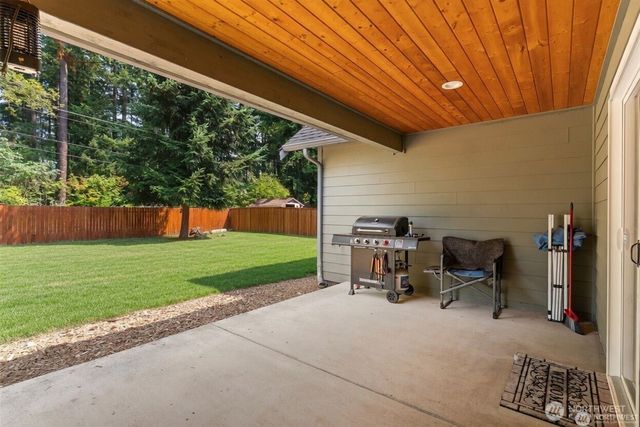 409 Ofarrell Cutoff Road E, Bonney Lake, WA 98391