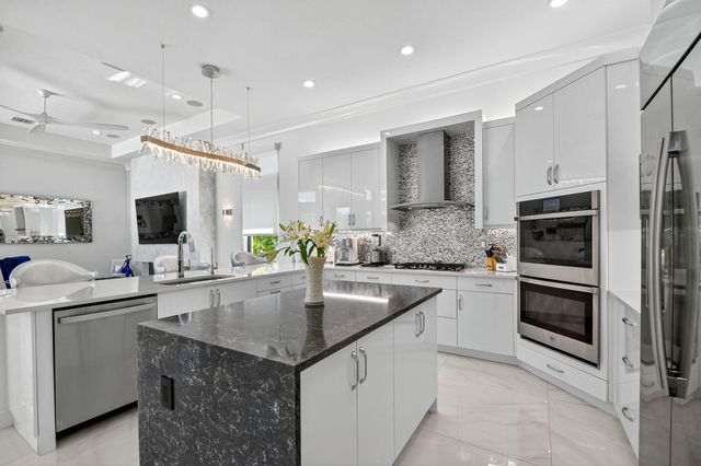 11158 Glen Orchard Lane, Boynton Beach, FL 33473