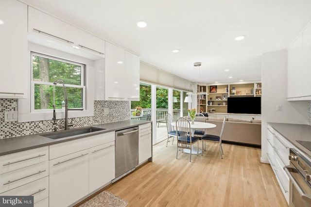 5201 HESPERUS DR, Columbia, MD 21044