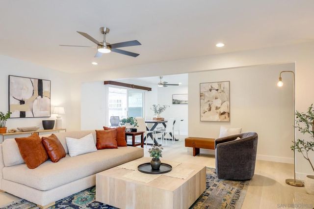 3690 Chanute, San Diego, CA 92154