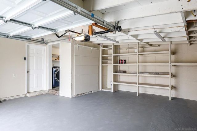 3690 Chanute, San Diego, CA 92154