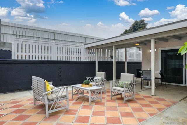 3690 Chanute, San Diego, CA 92154