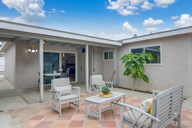 3690 Chanute, San Diego, CA 92154