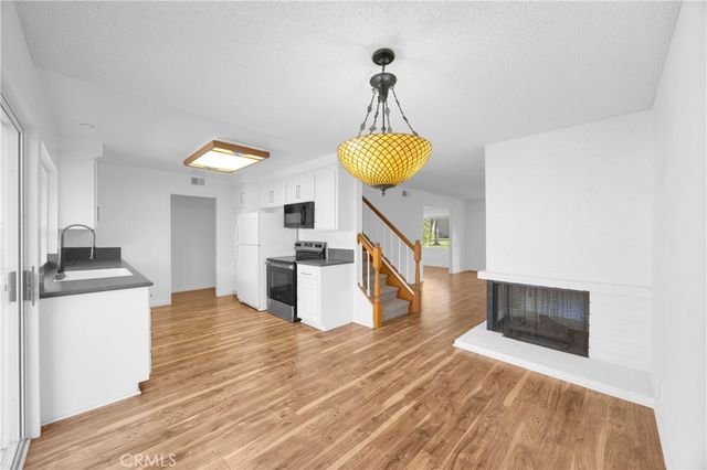 14296 Suffolk, Westminster, CA 92683