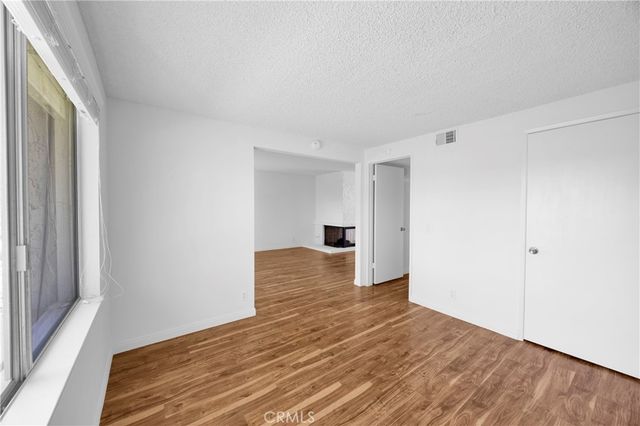 14296 Suffolk, Westminster, CA 92683