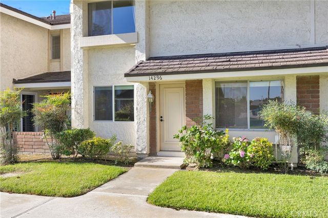 14296 Suffolk, Westminster, CA 92683
