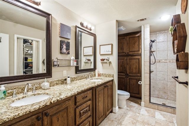 241 County Road 3689, Paradise, TX 76073