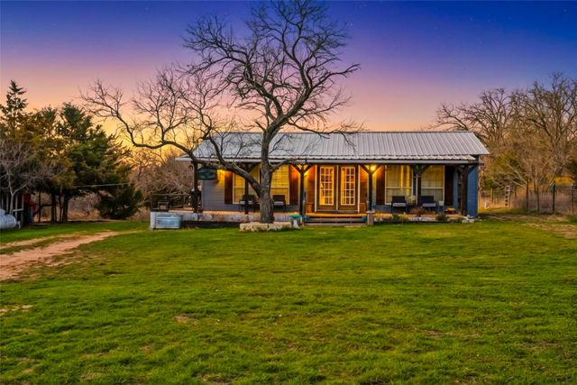 241 County Road 3689, Paradise, TX 76073