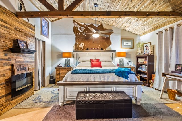 241 County Road 3689, Paradise, TX 76073