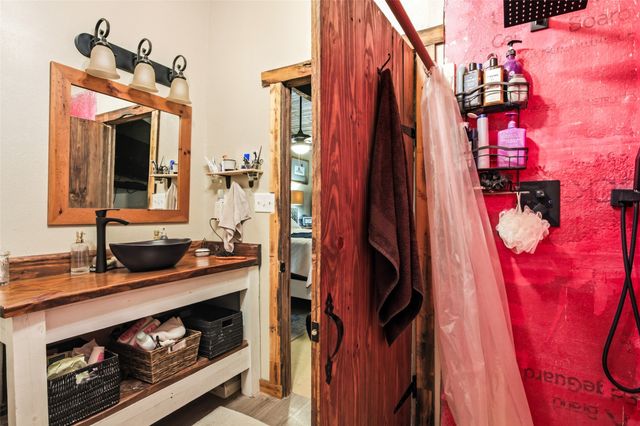 241 County Road 3689, Paradise, TX 76073