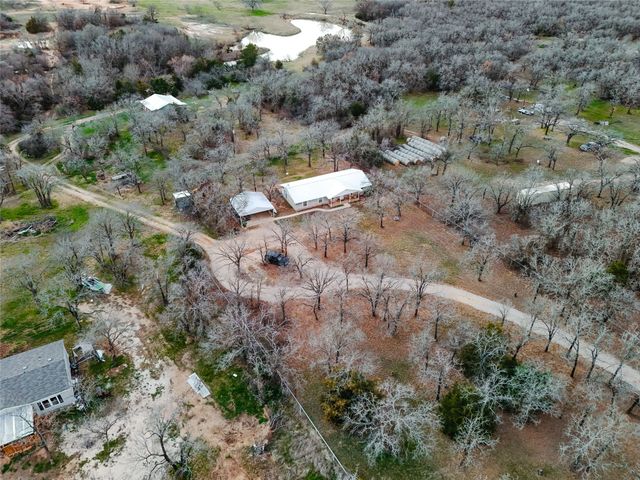 241 County Road 3689, Paradise, TX 76073