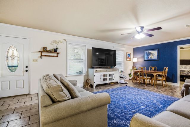 241 County Road 3689, Paradise, TX 76073