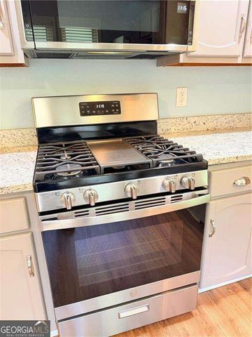 284 Angla Drive SE, Smyrna, GA 30082