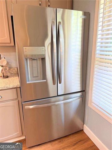 284 Angla Drive SE, Smyrna, GA 30082