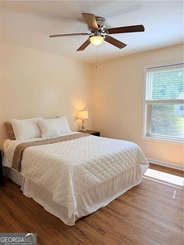 284 Angla Drive SE, Smyrna, GA 30082