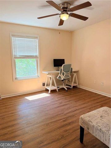 284 Angla Drive SE, Smyrna, GA 30082