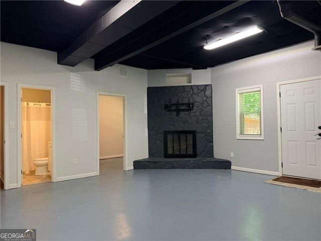 284 Angla Drive SE, Smyrna, GA 30082