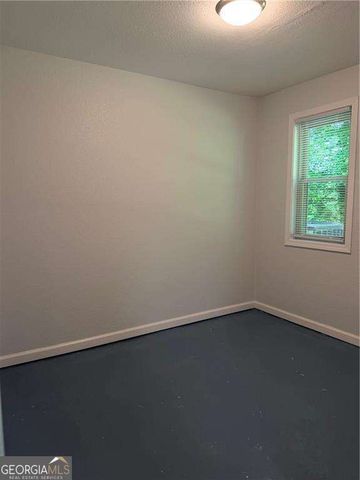 284 Angla Drive SE, Smyrna, GA 30082