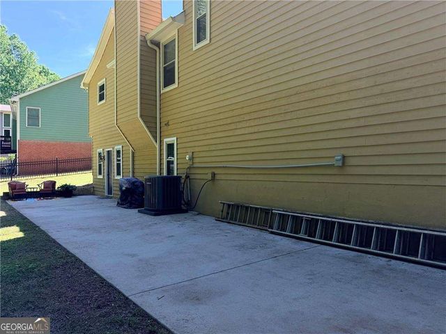 284 Angla Drive SE, Smyrna, GA 30082