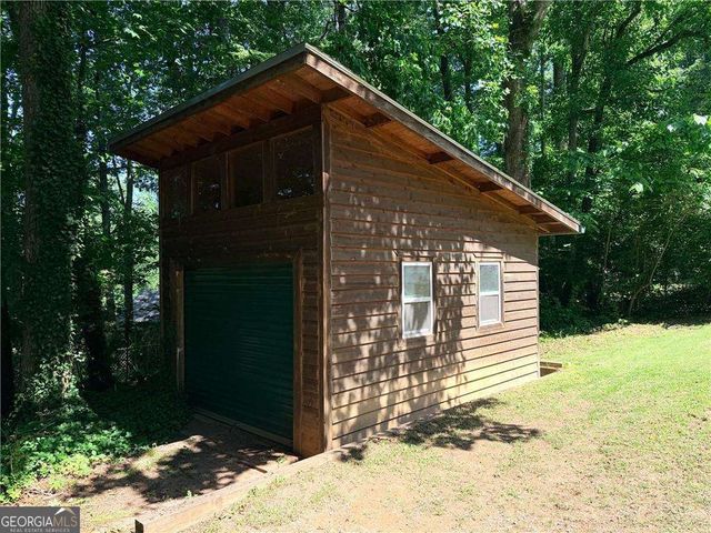 284 Angla Drive SE, Smyrna, GA 30082