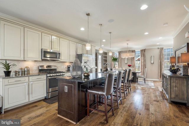 22595 WILLINGTON SQ, Ashburn, VA 20148