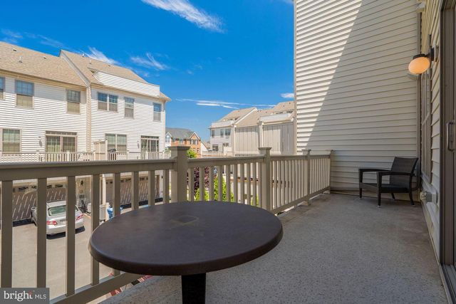 22595 WILLINGTON SQ, Ashburn, VA 20148