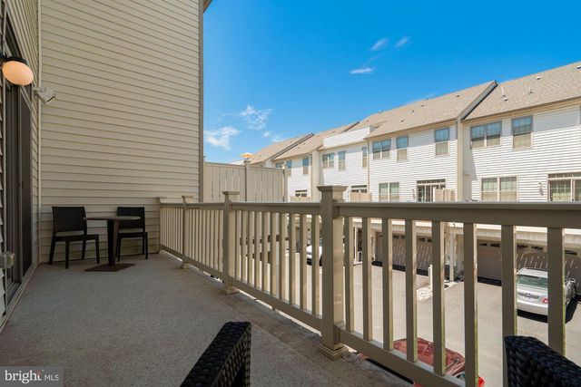 22595 WILLINGTON SQ, Ashburn, VA 20148