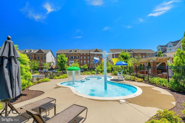 22595 WILLINGTON SQ, Ashburn, VA 20148