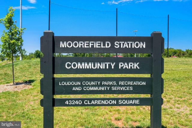 22595 WILLINGTON SQ, Ashburn, VA 20148