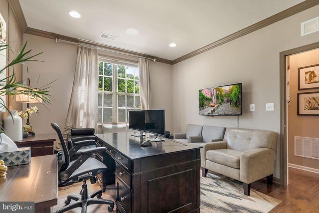 22595 WILLINGTON SQ, Ashburn, VA 20148