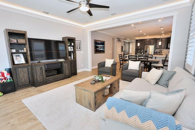 4145 Hydra Cir, Roseville, CA 95747