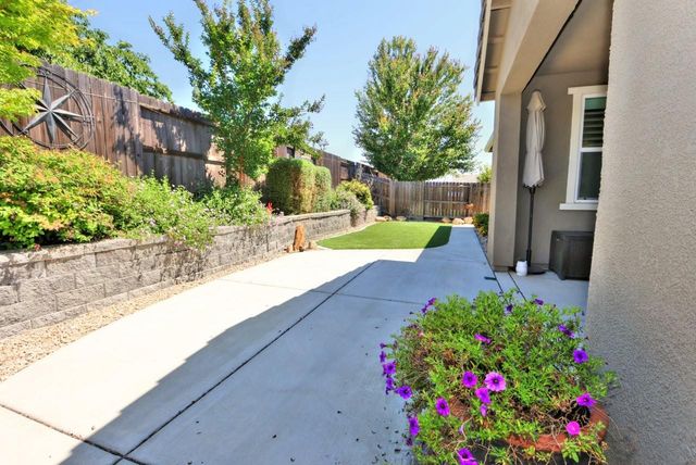 4145 Hydra Cir, Roseville, CA 95747