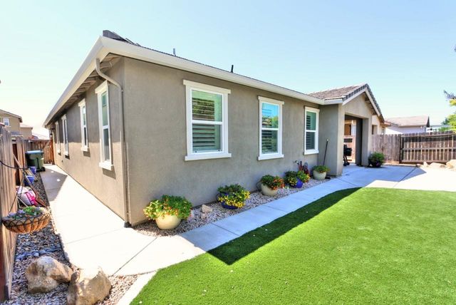 4145 Hydra Cir, Roseville, CA 95747