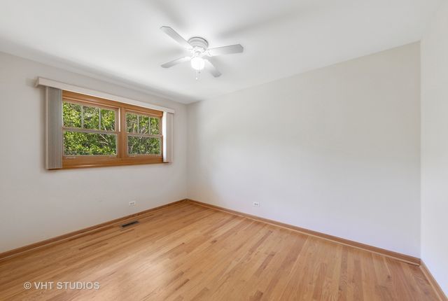 7769 Danbury Drive, Darien, IL 60561