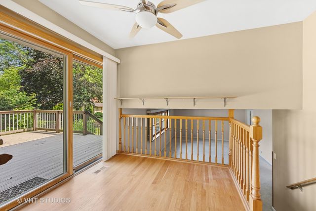 7769 Danbury Drive, Darien, IL 60561