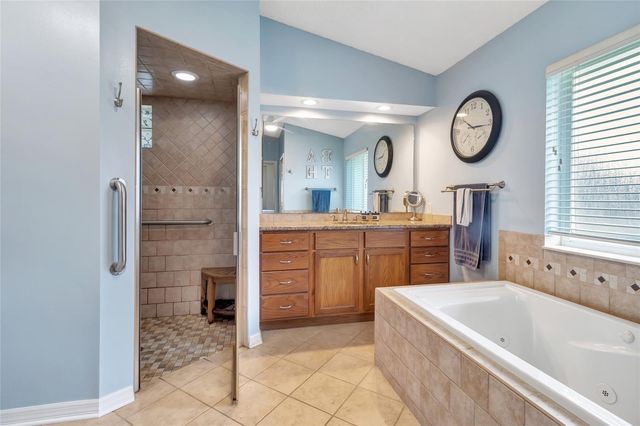 21830 KING EDWARD COURT, Leesburg, FL 34748