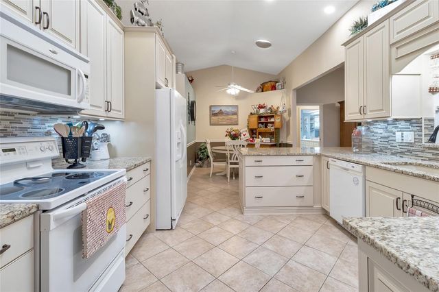 21830 KING EDWARD COURT, Leesburg, FL 34748