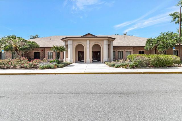 21830 KING EDWARD COURT, Leesburg, FL 34748