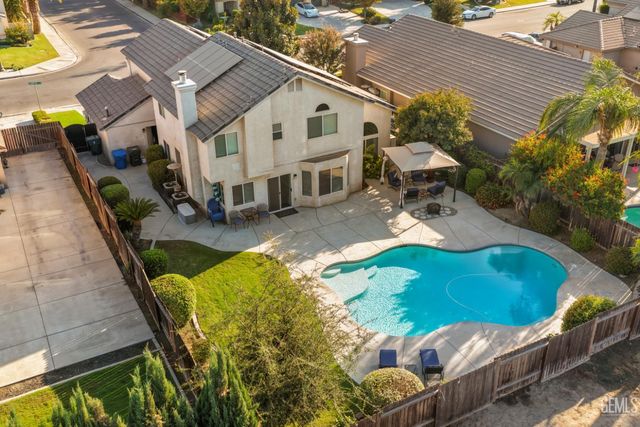 12000 Stonington Street, Bakersfield, CA 93312
