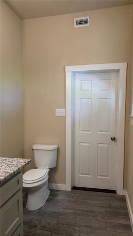 5208 E side Avenue 1, Dallas, TX 75214