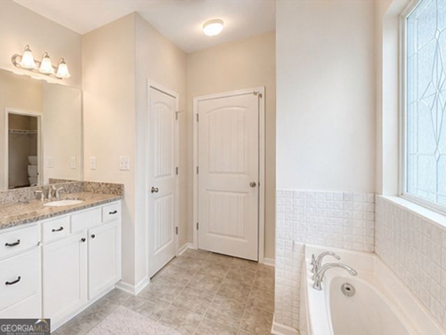 49 Berkford Circle, Hiram, GA 30141
