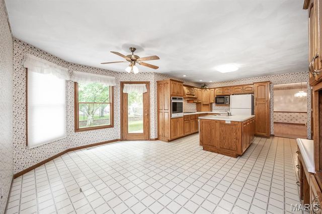 1134 Quail Point, Mascoutah, IL 62258