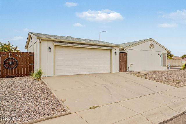 9752 E EMPRESS Avenue, Mesa, AZ 85208