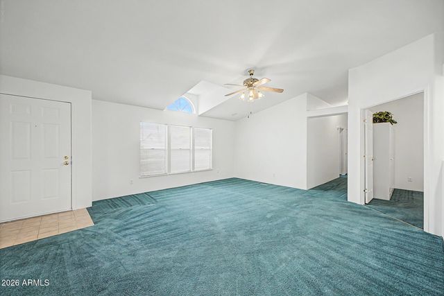 9752 E EMPRESS Avenue, Mesa, AZ 85208