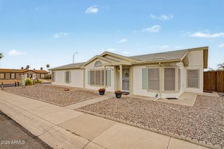 9752 E EMPRESS Avenue, Mesa, AZ 85208