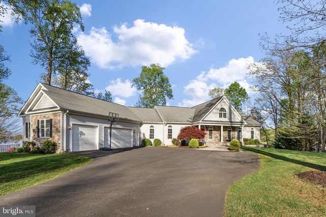 544 ARK AVE, Bumpass, VA 23024