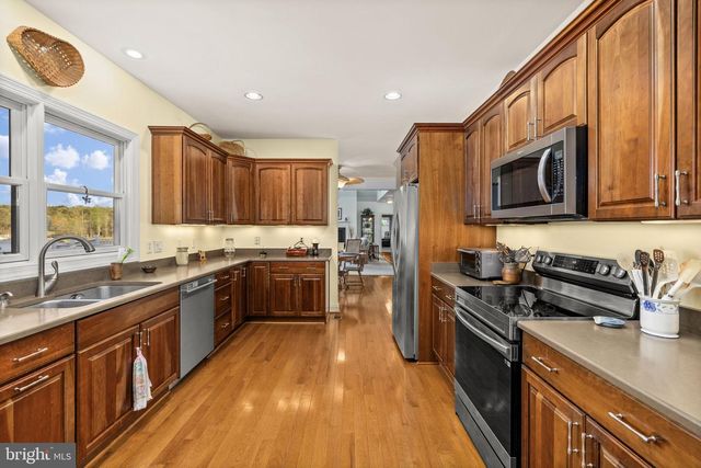 544 ARK AVE, Bumpass, VA 23024