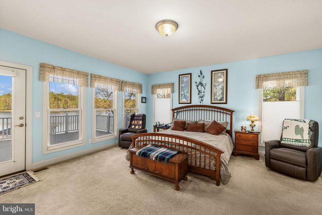 544 ARK AVE, Bumpass, VA 23024